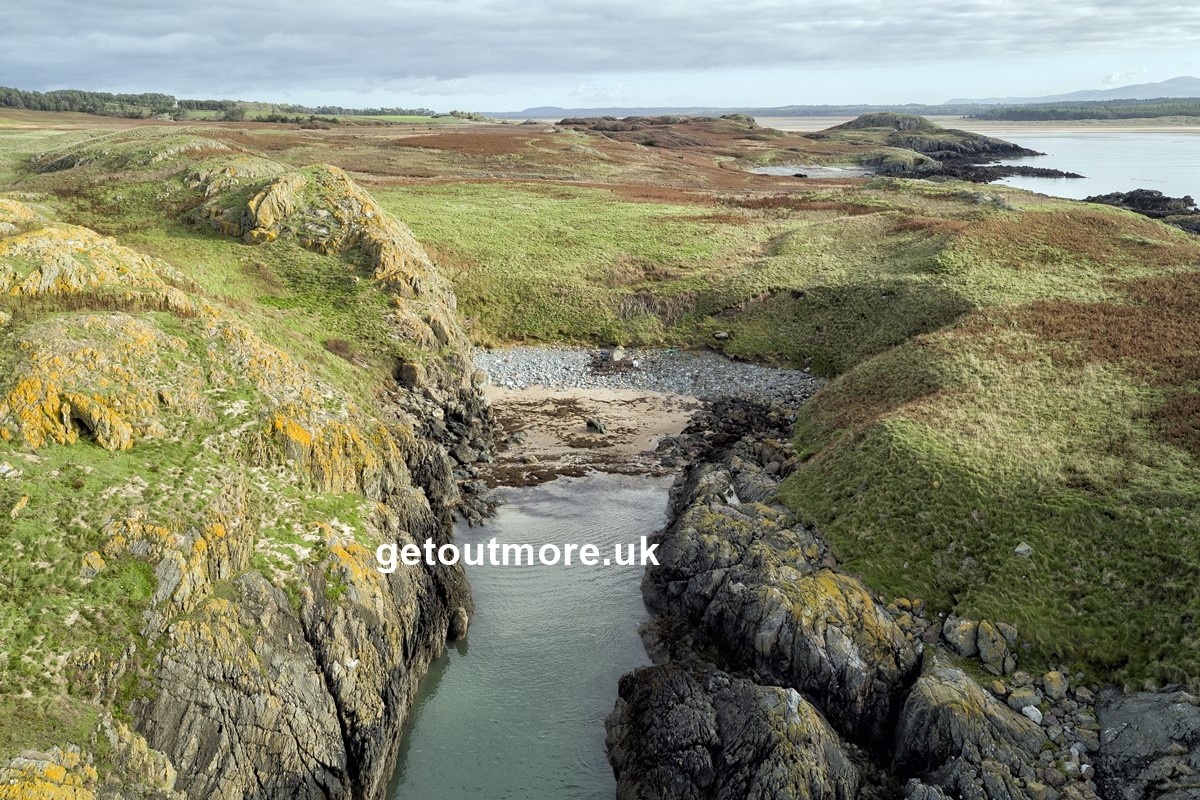 Porth Cerig-cochion