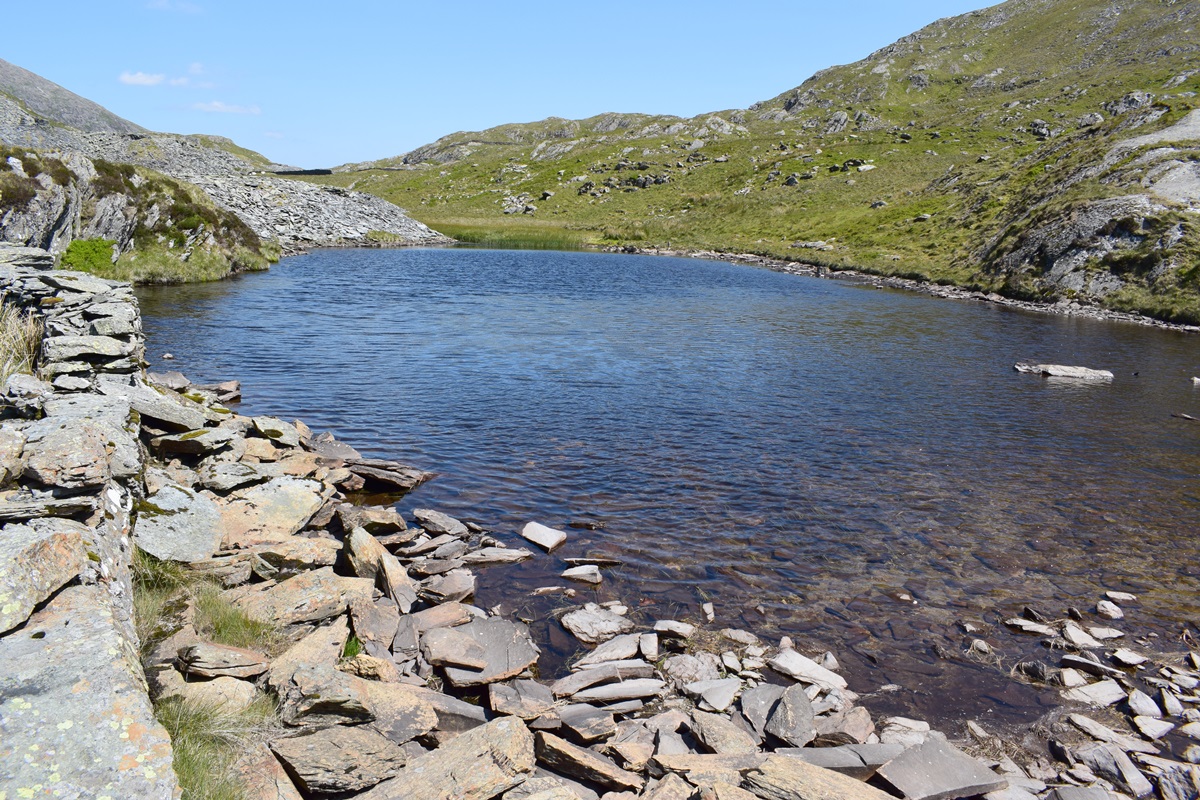 Bwlch Cwm Llan Quarry Pond