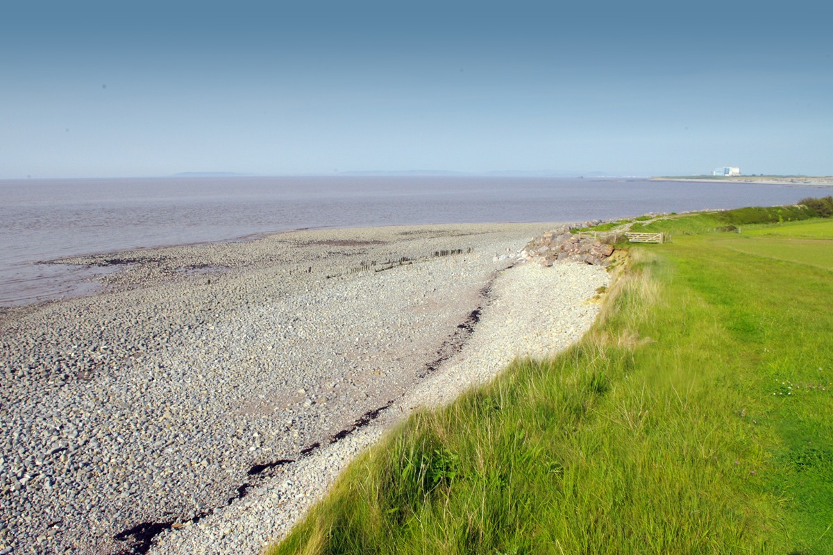 The coastal path approaching Lilstock