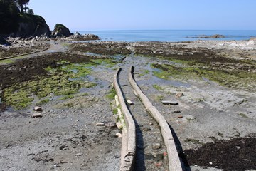 Lee Bay (West)